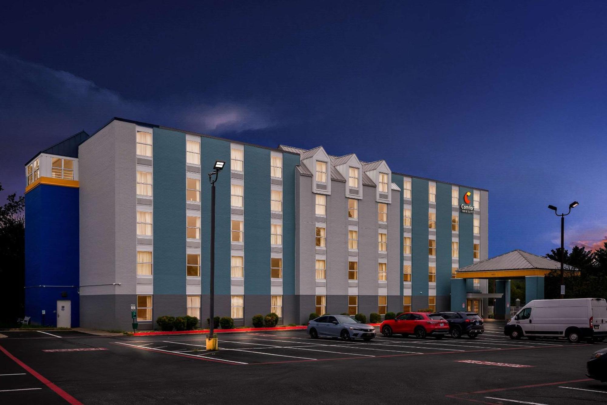 Hotel Comfort &