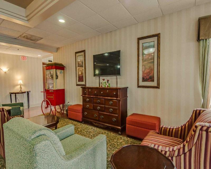 Comfort & Hotel 2*